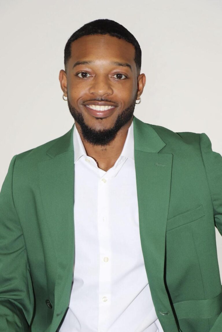 Hasiaan R Hassan R Thomas – Personal Finance & Motivation Speaker
